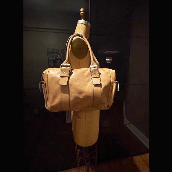 HYPE Leather Satchel Handbag - Picture 9 of 11